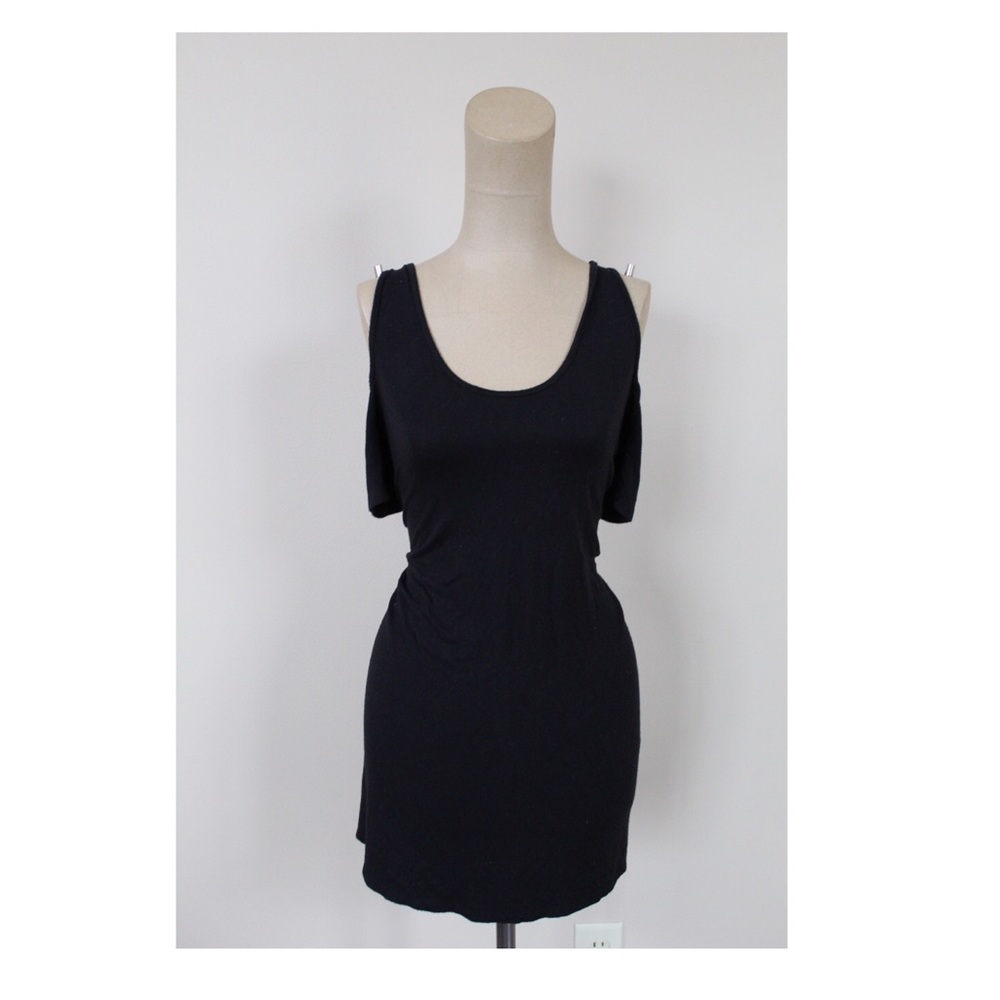Black Cold Shoulder Flowy Dress